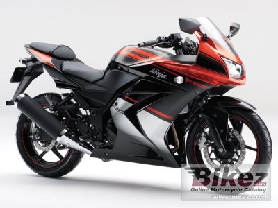 2013 Kawasaki Ninja 250R Special Edition photo